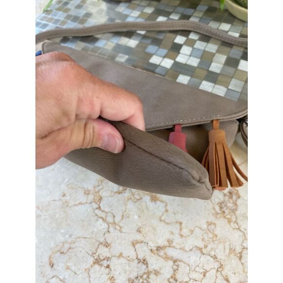 BAM forever clutch |convertible crossbody | multi colored tassels - Picture 9 of 12